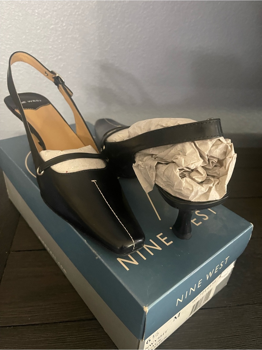 New Nine West Black Slingback Heel Pumps